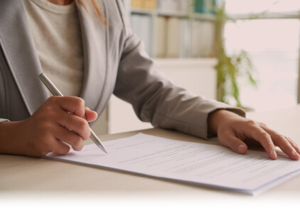 Contratual - Escritório de Advocacia em Paranaguá - Adriana Dallagrana - mobile